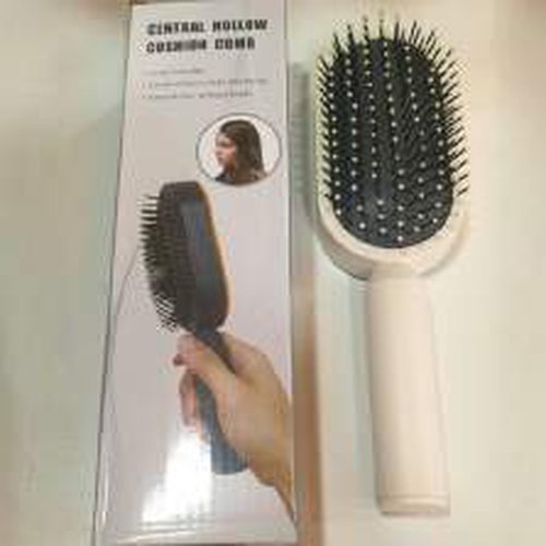 Central Hollow Cushion Comb