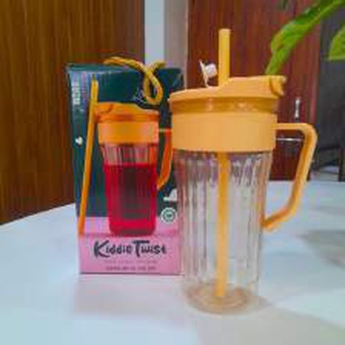 Kiddie Twist Tumbler