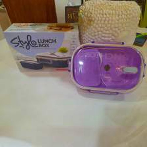 Stylo Lunch Box